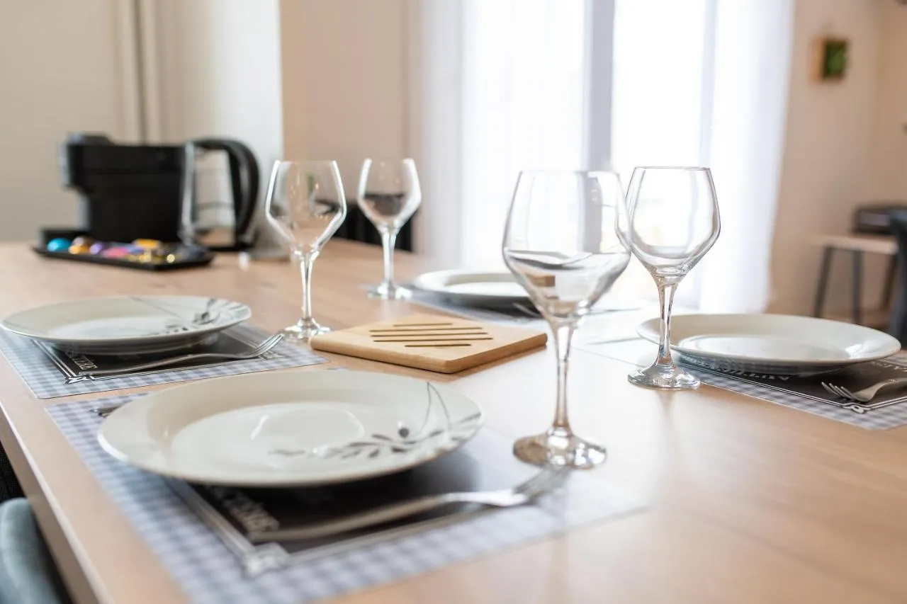 Kasa Cocon - Entierement Equipe Avec Balcon Apartment Saint-Etienne